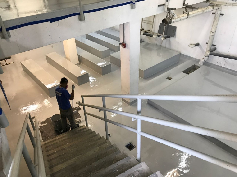 BIOMUSEO AMADOR- INSTALACION DE PISO EPOXICO